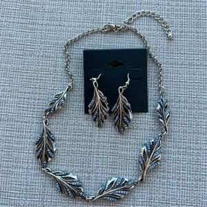Antique Silver Color Leaf Necklace And Earring Set With Inlaid Turquoise Beads